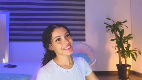 Sofia online show from 12/08/24, 03:02