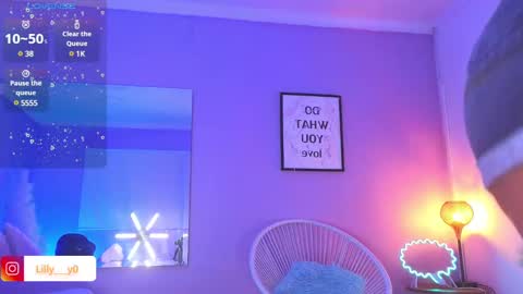 Sofia online show from 01/28/25, 01:49