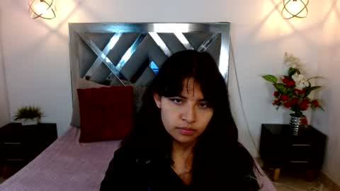 Snapshot of lilly_foxxy chatting on 07/30/26, 11:31 online show from 07/30/26, 11:31