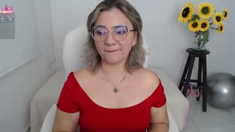 Lilly online show from 09/13/25, 01:44