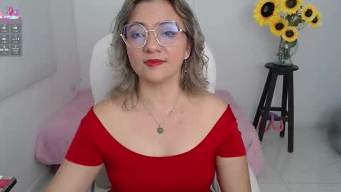 Lilly online show from 09/21/25, 02:08