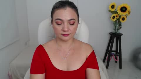 Lilly online show from 10/24/25, 03:41