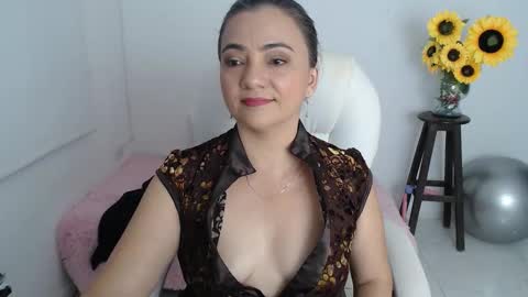 Lilly online show from 12/01/25, 01:05