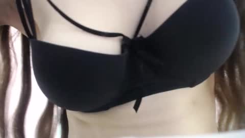Snapshot of lilly_steffen chatting on 03/07/26, 07:44 Lilly online show from 03/07/26, 07:44