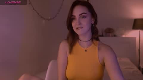 LillyFarey online show from 09/19/25, 06:52