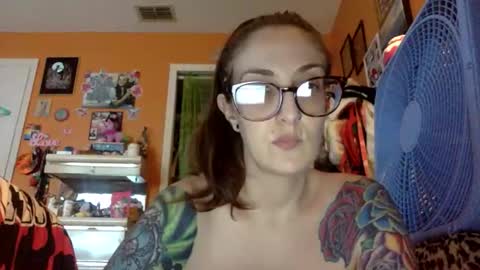 hi guys im back on here 3 online show from 11/20/25, 08:30