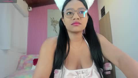 lillyy16 online show from 01/09/26, 11:02