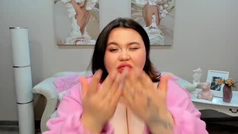 LiloLewins online show from 01/21/25, 03:59