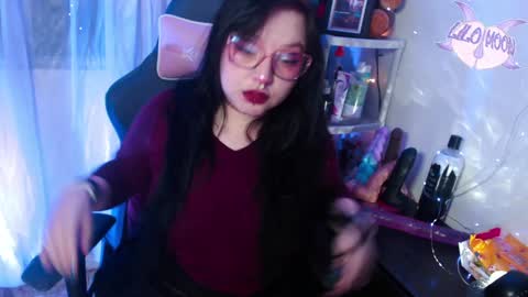 Lilo  online show from 01/30/25, 03:44