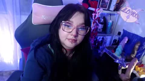 Lilo  online show from 02/17/25, 06:20