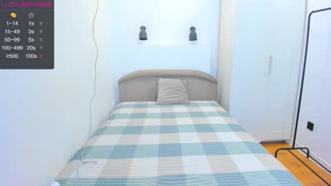 Snapshot of liloneforyou chatting on 10/24/25, 11:28 Semmy online show from 10/24/25, 11:28