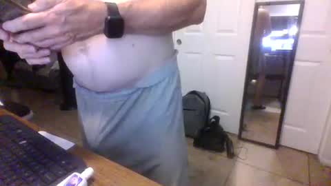 lilpackage69 online show from 10/16/25, 02:34