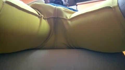 Snapshot of lilpetoman chatting on 10/22/25, 12:11 lilpetoman online show from 10/22/25, 12:11