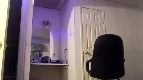 lilrissbaby online show from 06/16/26, 06:05
