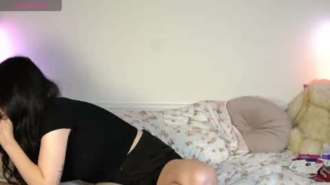 Snapshot of lilsibby chatting on 06/01/26, 12:45 sibby online show from 06/01/26, 12:45