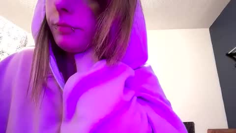 Snapshot of lilsirens11ut chatting on 12/13/25, 08:36 lilsirens11ut online show from 12/13/25, 08:36