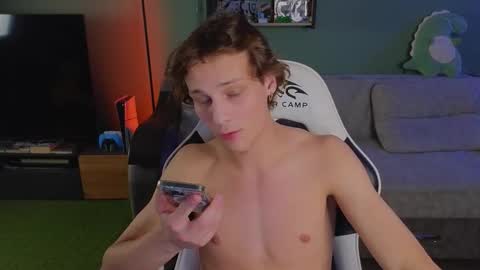 Snapshot of lilteddyboy chatting on 10/16/25, 09:38 lilteddyboy online show from 10/16/25, 09:38