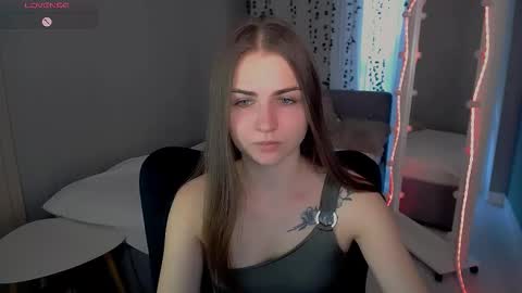 lilu__moon online show from 12/14/25, 07:25