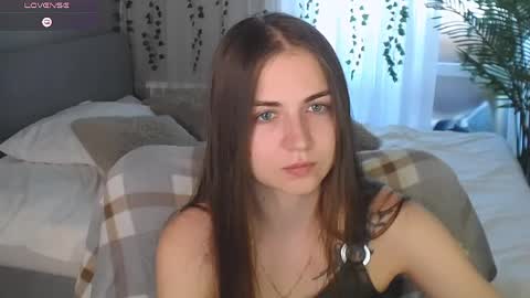 lilu__moon online show from 06/05/26, 06:52