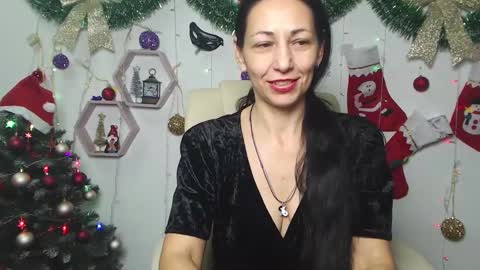 lilugrants online show from 12/19/24, 03:40