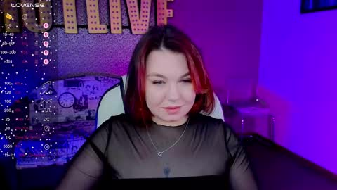 Lilu online show from 02/15/26, 07:51
