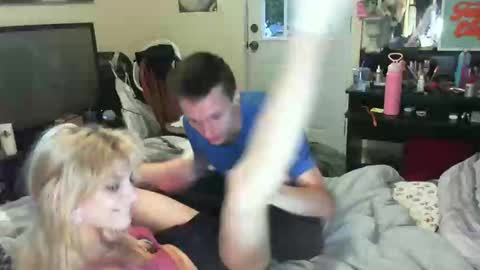 Snapshot of lilvioletxxx chatting on 09/20/25, 10:55 Little Violet online show from 09/20/25, 10:55