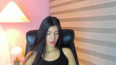Snapshot of lily__10 chatting on 06/13/26, 09:02 Lily online show from 06/13/26, 09:02