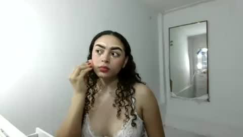 lily_anal_squirt online show from 06/18/26, 12:44