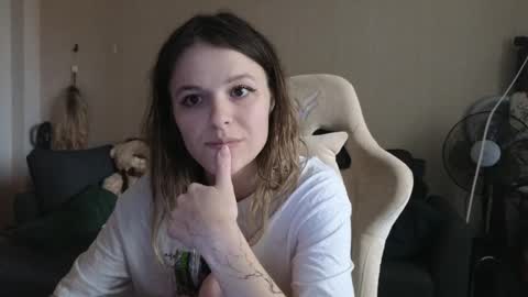 lily_and_jake online show from 11/09/25, 08:12