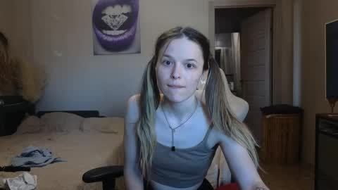 lily_and_jake online show from 05/16/26, 10:36