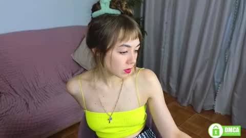 Lily online show from 09/12/25, 08:09