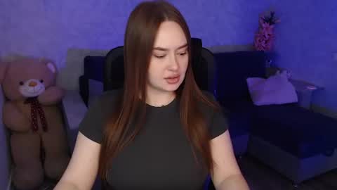 Snapshot of lily_baker_ chatting on 04/16/26, 09:21 lily_baker_ online show from 04/16/26, 09:21