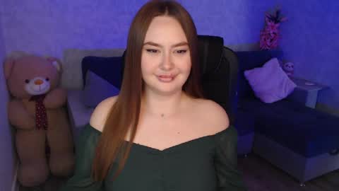 lily_baker_ online show from 06/18/26, 09:14