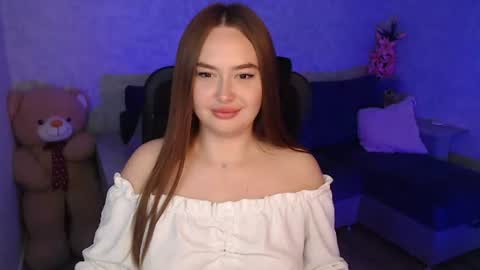lily_baker_ online show from 08/07/26, 07:10