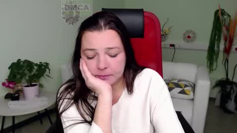 Lily online show from 10/13/25, 05:40