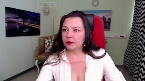 Lily online show from 04/30/26, 05:03