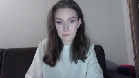 lily_love_x online show from 02/11/26, 10:26