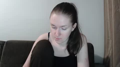 lily_love_x online show from 06/11/26, 02:53