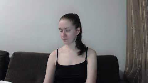 lily_love_x online show from 06/14/26, 01:47