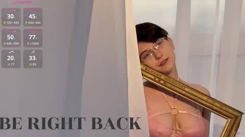 Snapshot of lily_merlin chatting on 11/02/25, 02:36 Lily online show from 11/02/25, 02:36