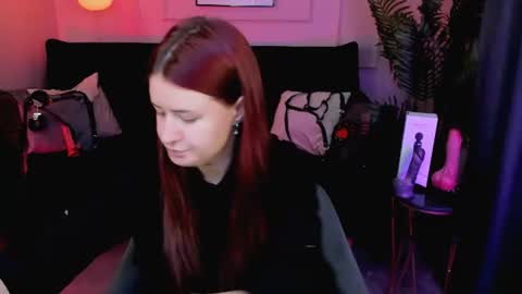Lily online show from 07/29/26, 09:07