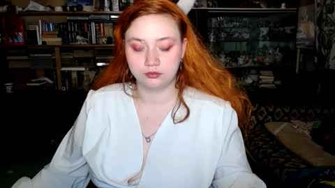 Alice online show from 09/23/25, 04:10