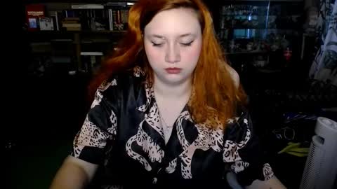 Alice online show from 10/10/25, 02:38