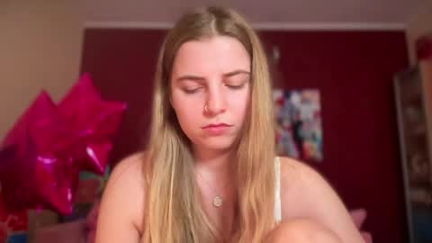 Lily online show from 05/24/26, 06:46