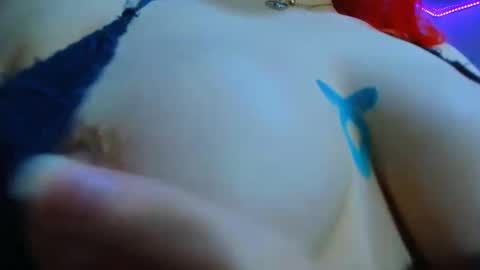 lily_stone04 online show from 09/19/25, 06:15