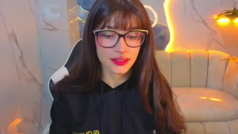 Follow me.. Live 730 to 1400 online show from 06/18/26, 12:42
