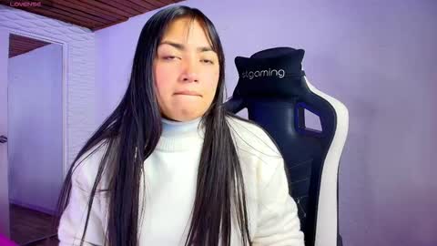 lily_waist online show from 09/25/25, 11:14