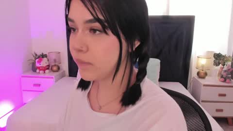 LilyWoodz online show from 05/15/26, 07:32