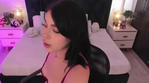 LilyWoodz online show from 06/12/26, 07:13
