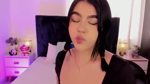LilyWoodz online show from 07/14/26, 07:08